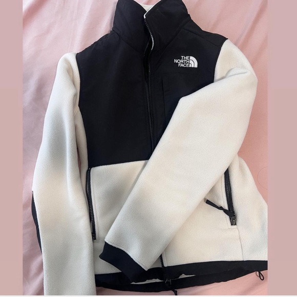 North Face Denali Jacket - Picture 5 of 5